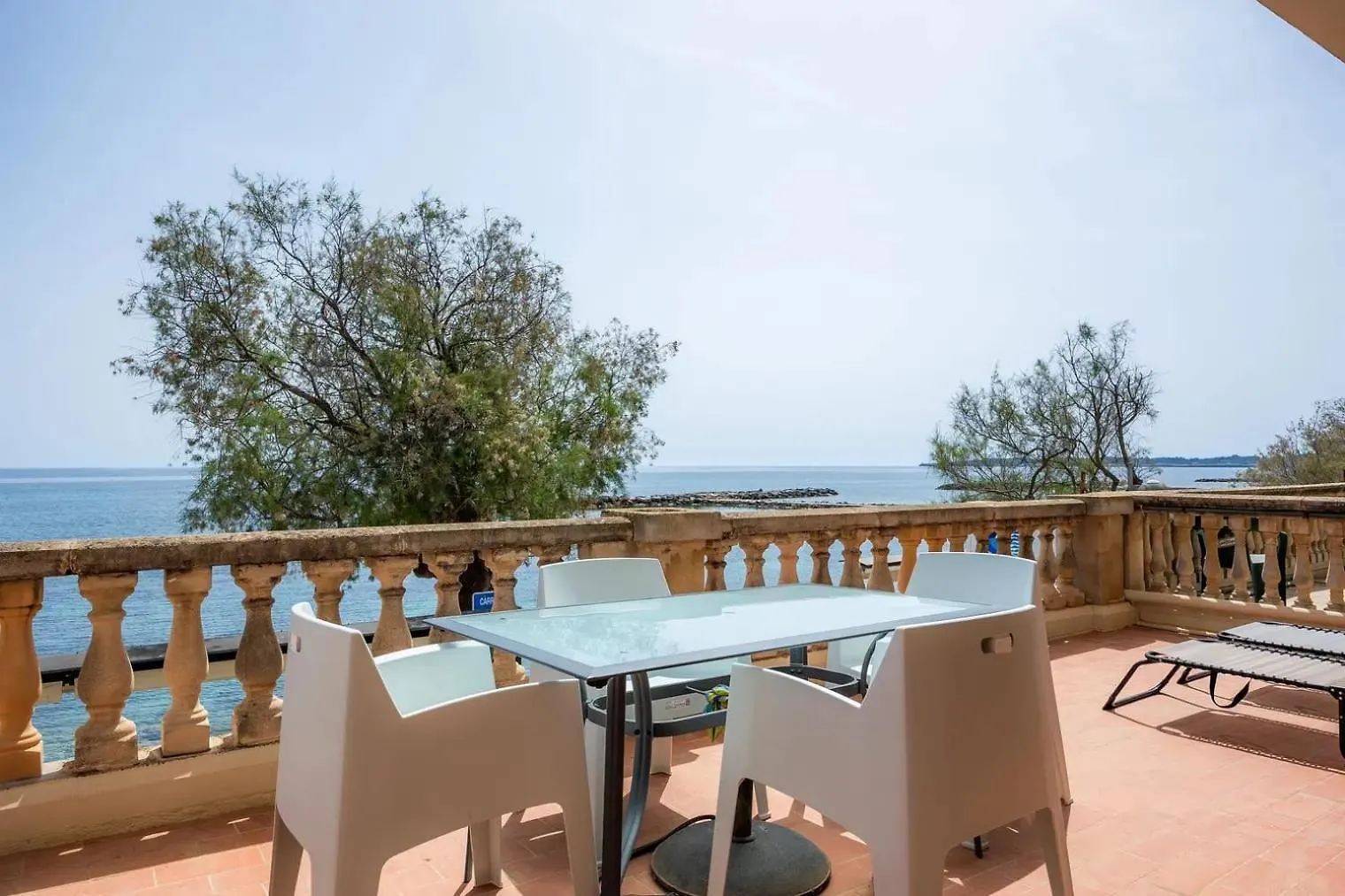 Apartamento Voramar MHM Seafront Cala Bona  0*, Cala Bona (Mallorca) Spagna